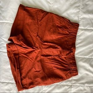 Uniqlo women’s high waisted cotton/linen shorts